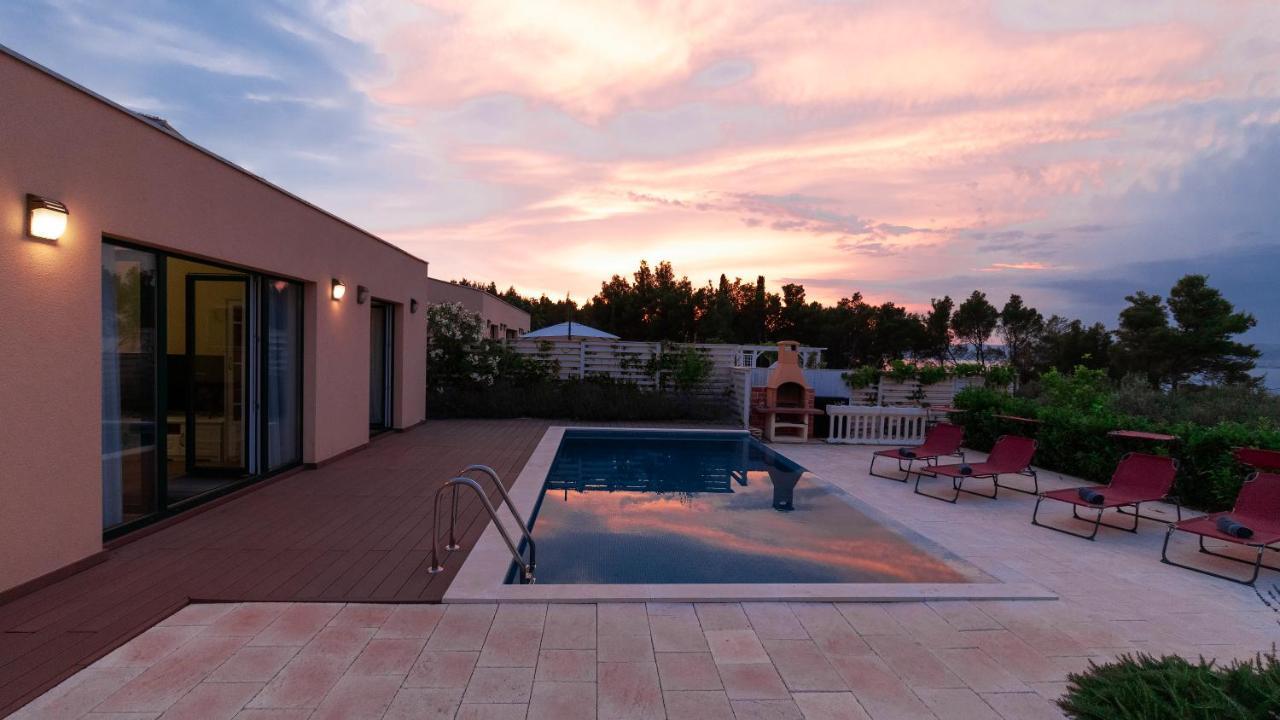Sea Cats' Villas Sutivan Exterior photo