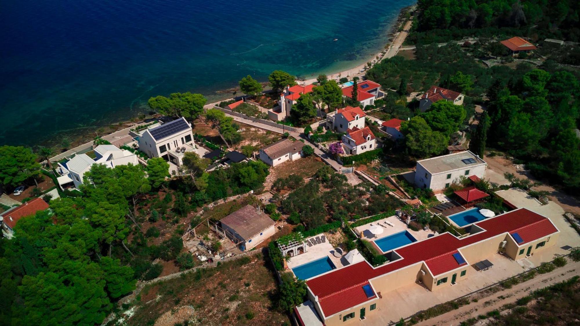 Sea Cats' Villas Sutivan Exterior photo