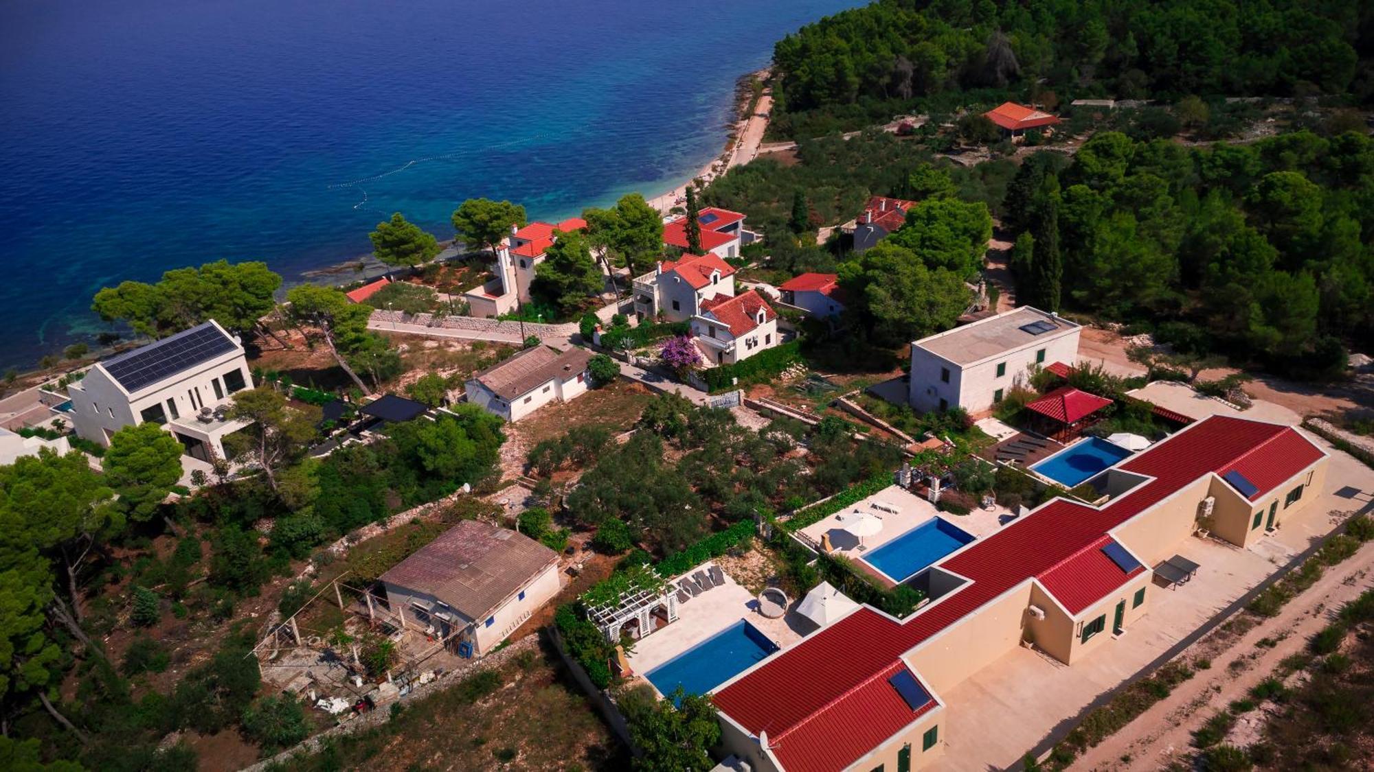 Sea Cats' Villas Sutivan Exterior photo