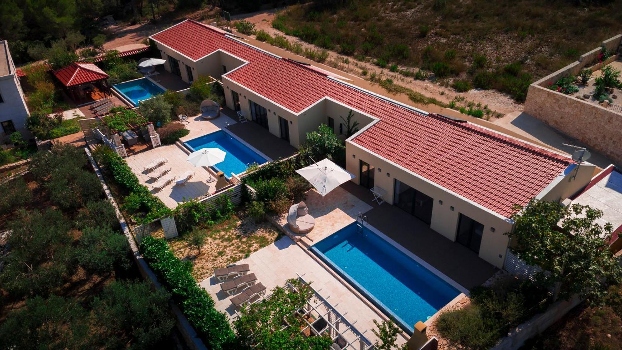 Sea Cats' Villas Sutivan Exterior photo